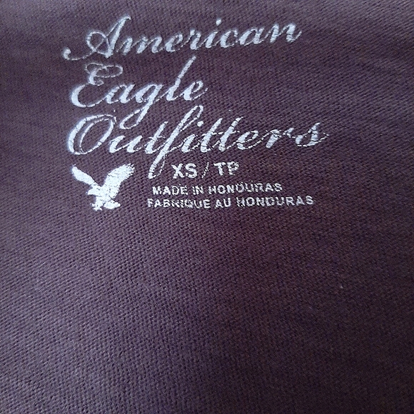 T-shirt - Picture 3 of 4